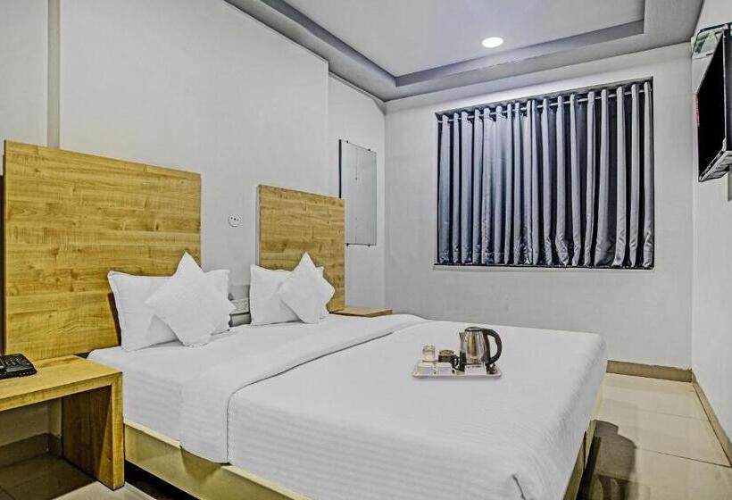 اتاق استاندارد, Townhouse 81349 Townhouse Friends Inn