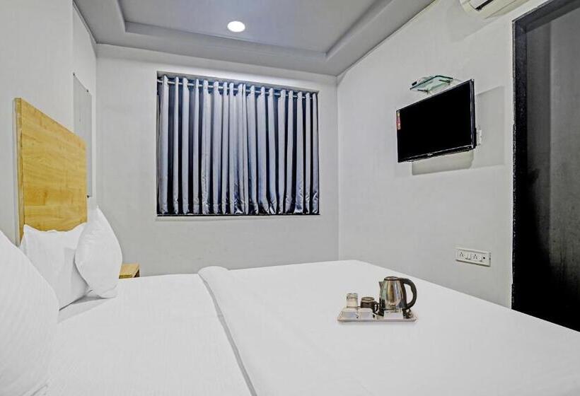 اتاق استاندارد, Townhouse 81349 Townhouse Friends Inn