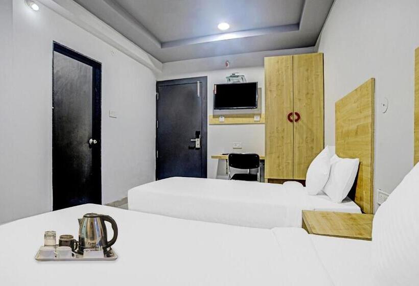 اتاق استاندارد, Townhouse 81349 Townhouse Friends Inn