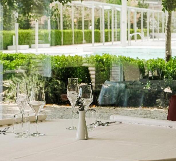 直达温泉标准间, Kairos Resort & Spa