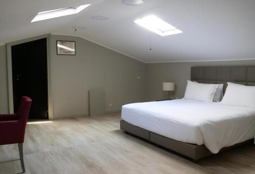 家庭间, Kairos Resort & Spa