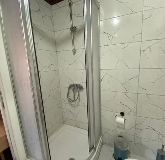 Habitació Triple Basic, Oasis Edirne