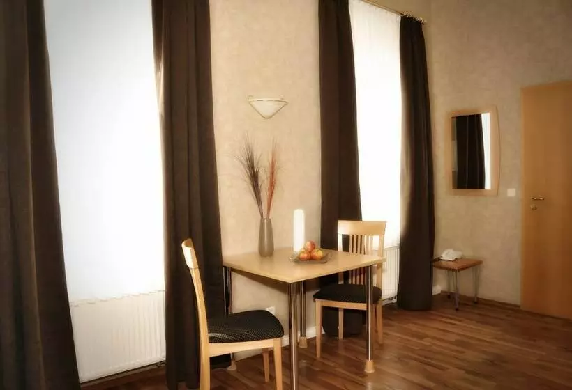スタンダードルーム, Apartmenthotel New Angela