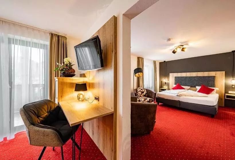 اتاق استاندارد یک تخته با بالکن, Berghotel & Chalets Adersberg