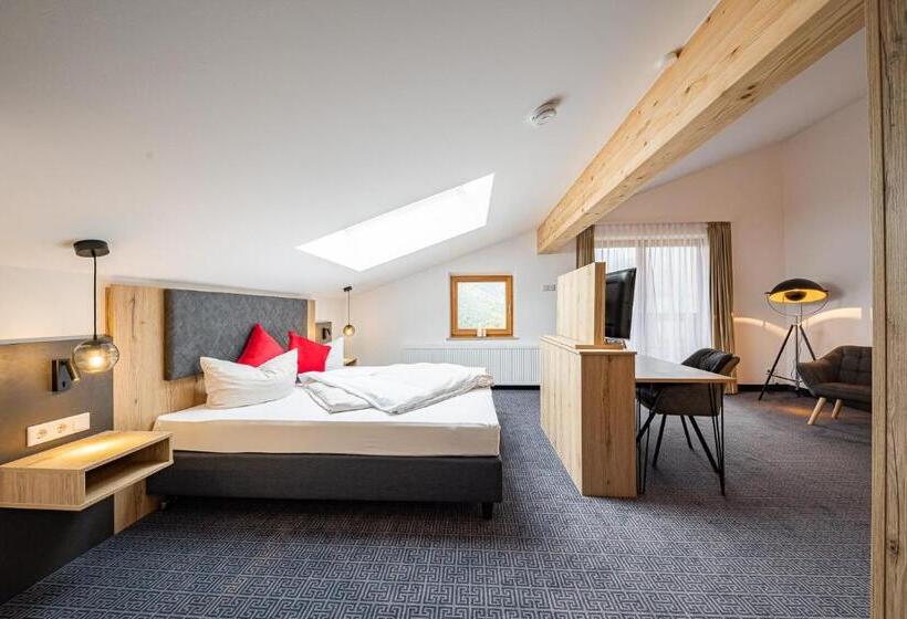 Люкс Вид на Горы, Berghotel & Chalets Adersberg