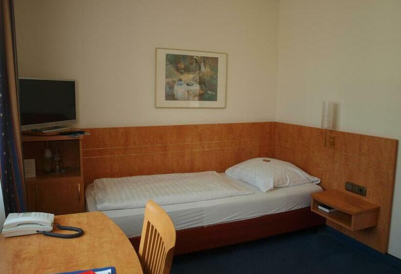 اتاق استاندارد یک نفره, Airport Business Hotel Köln