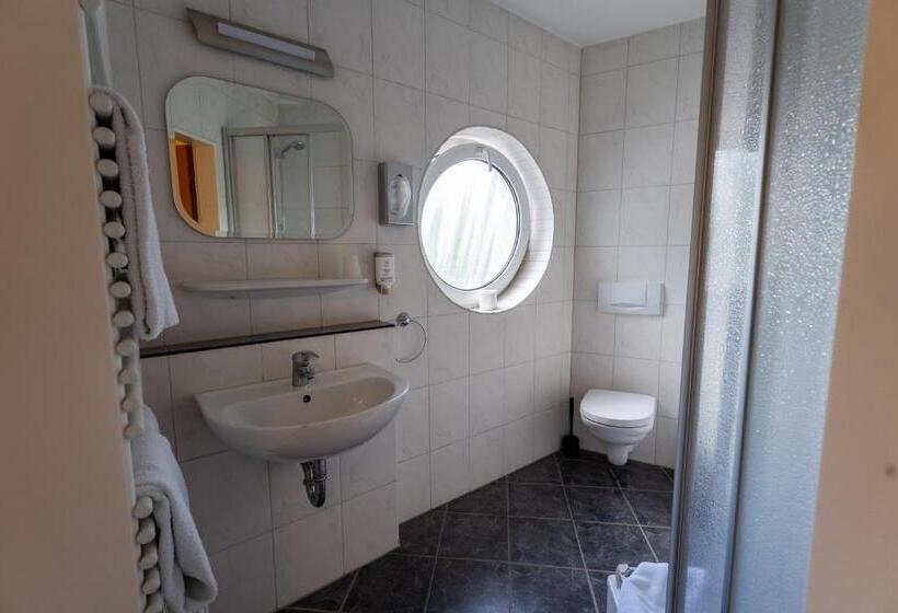 اتاق استاندارد, Airport Business Hotel Köln