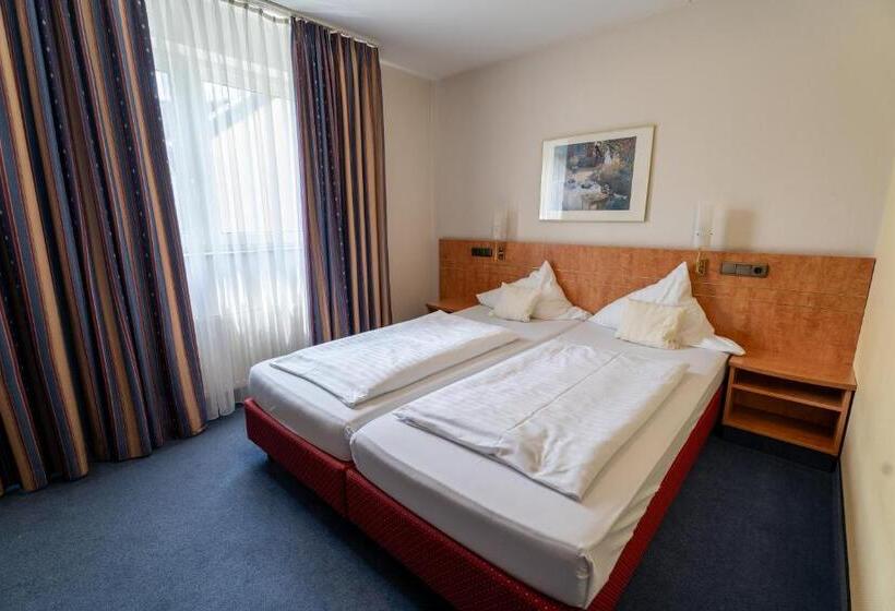 اتاق استاندارد, Airport Business Hotel Köln