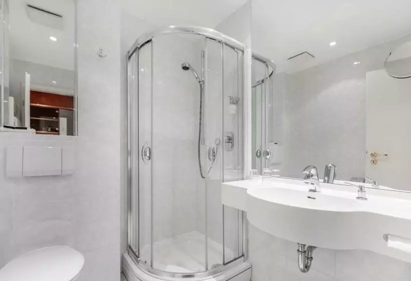 اتاق استاندارد, Landhotel Bellevue