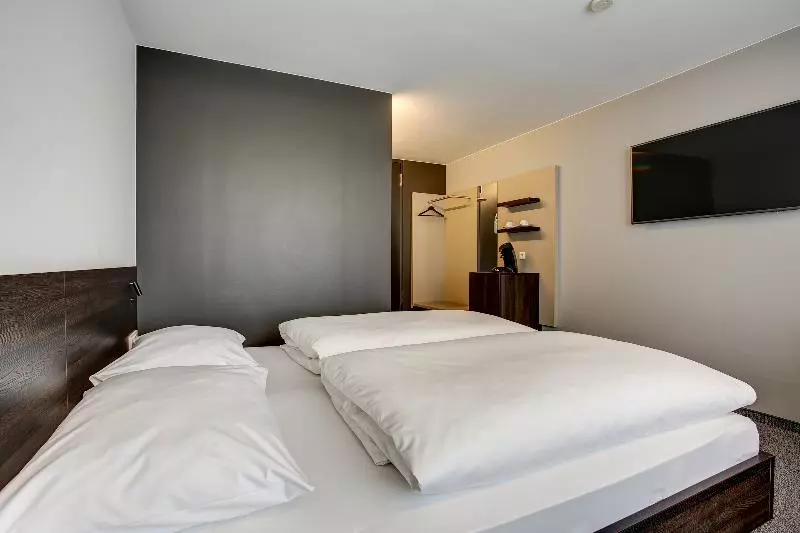 スタンダードルーム, Centro Park Hotel Stuttgart, Trademark Collection By Wyndham