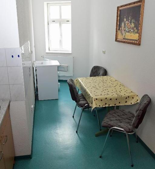 침실 1개 아파트, Garni Goldene Henne