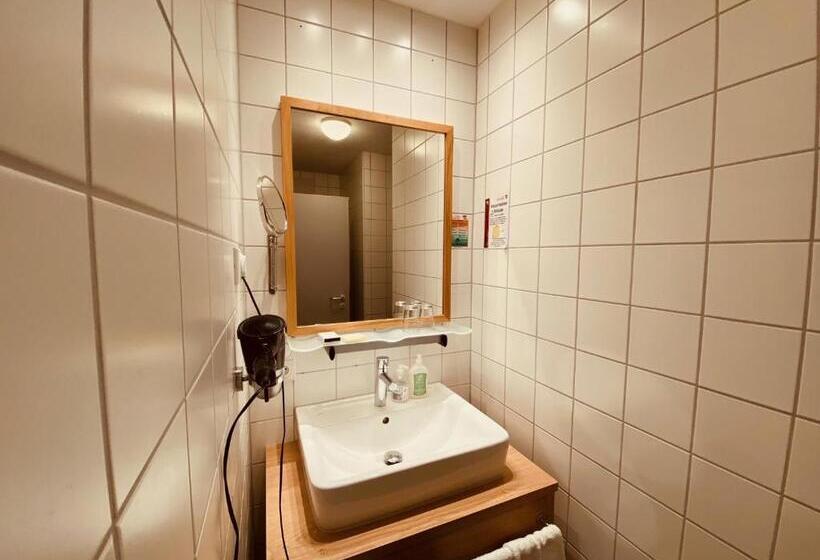 סוויטת קומפורט, Hartl's Lindenmühle