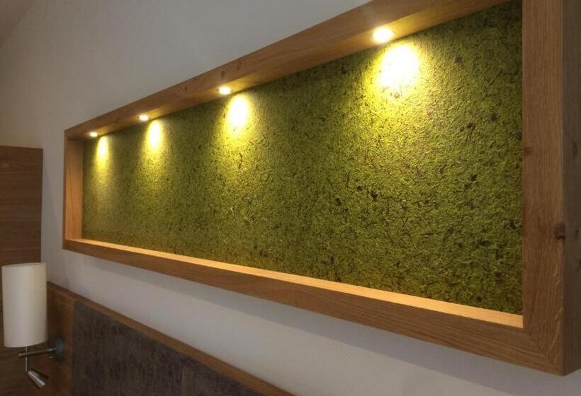 סוויטת ג'וניור, Hartl's Lindenmühle