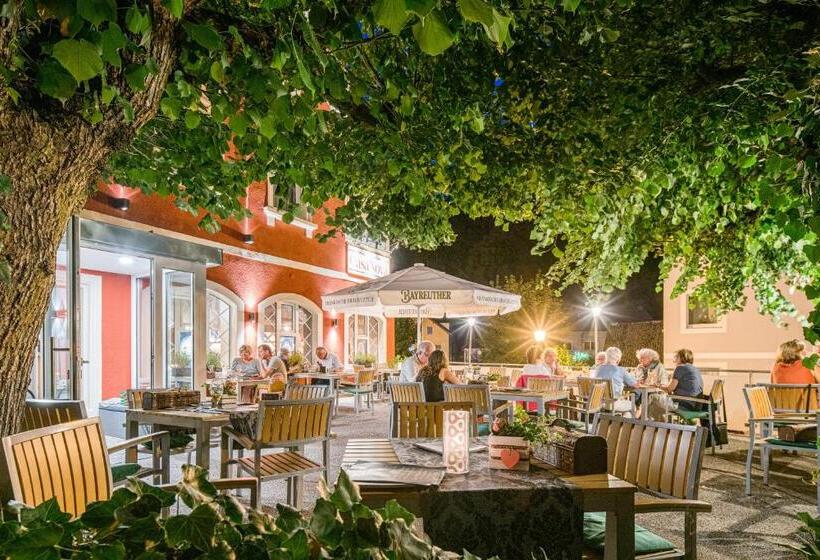 סוויטה משפחתית מוזלת, Hartl's Lindenmühle