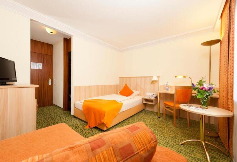 غرفة سوبيريور فردية, Hirsch