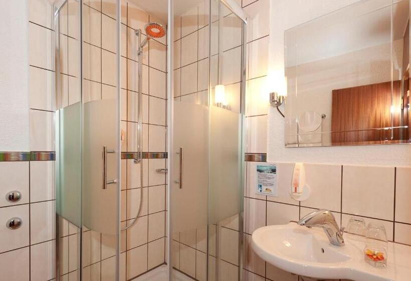 غرفة قياسية, Hirsch