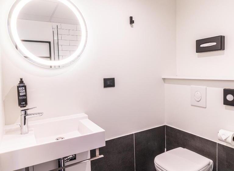 Номер Стандарт, Ibis Roquebrune Cap Martin Menton