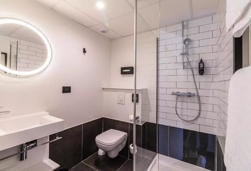 اتاق استاندارد, Ibis Roquebrune Cap Martin Menton