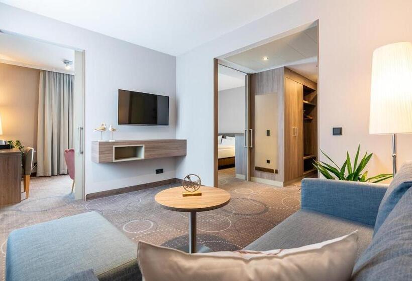 Номер Superior, Kaliebe