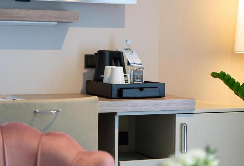 Номер Superior, Kaliebe