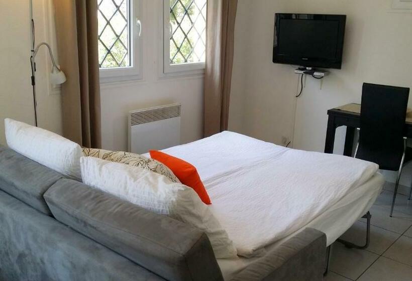 スタンダードスタジオ, Kimi Résidence