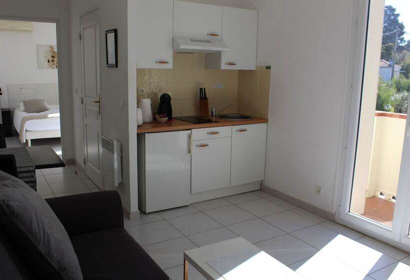 バルコニー付き1ベッドルームアパートメント, Kimi Résidence