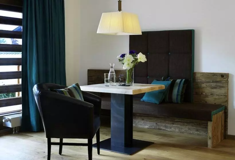 クラシックスイート, Parkhotel Egerner Höfe