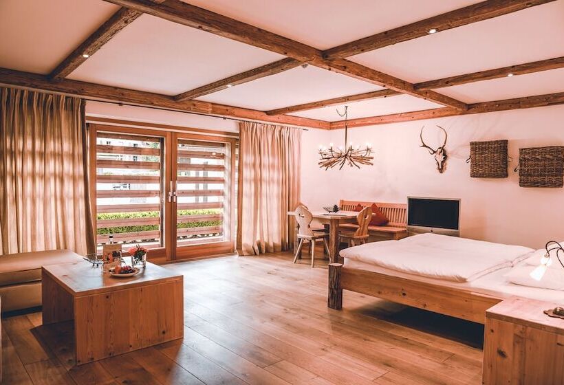 Люкс Классика, Parkhotel Egerner Höfe