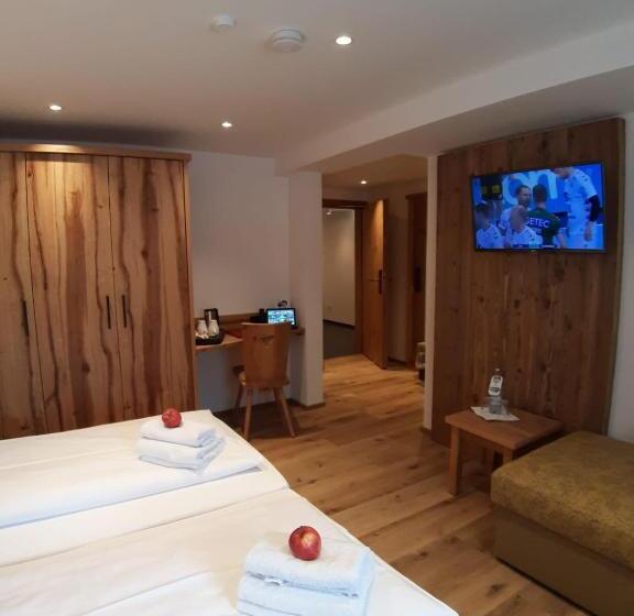 家庭间, Deva Hotel Alpenglück