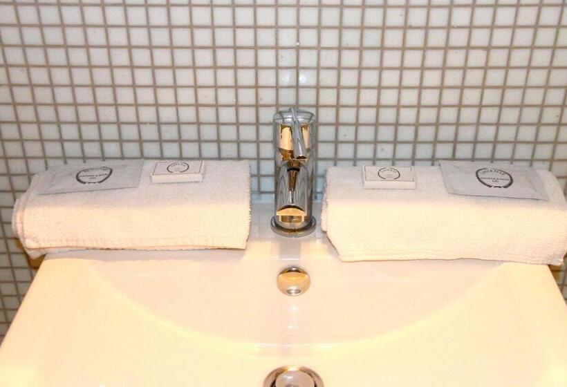 اتاق پنجتخته استاندارد, Rhodos Morzine