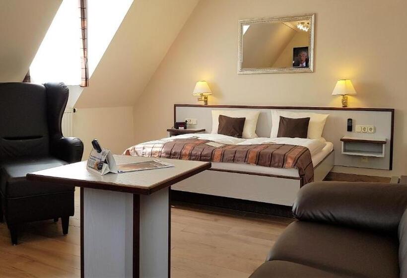 Номер Комфорт, Rhöner Land Garni   Bed & Breakfast