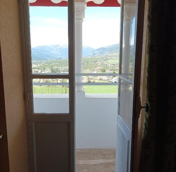 Апартаменты 3 Спальни, Résidence Château Des Magnans By Nevesol