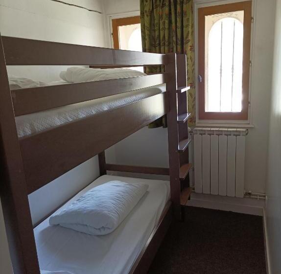 Апартаменты 3 Спальни, Résidence Château Des Magnans By Nevesol