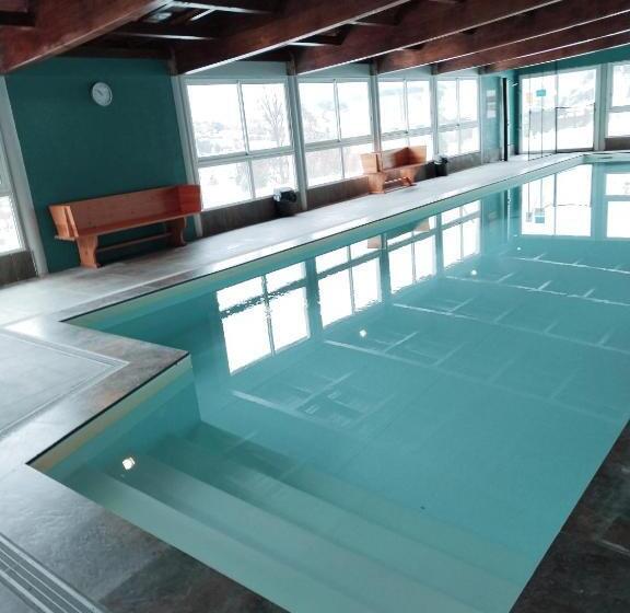 Апартаменты 3 Спальни, Résidence Château Des Magnans By Nevesol