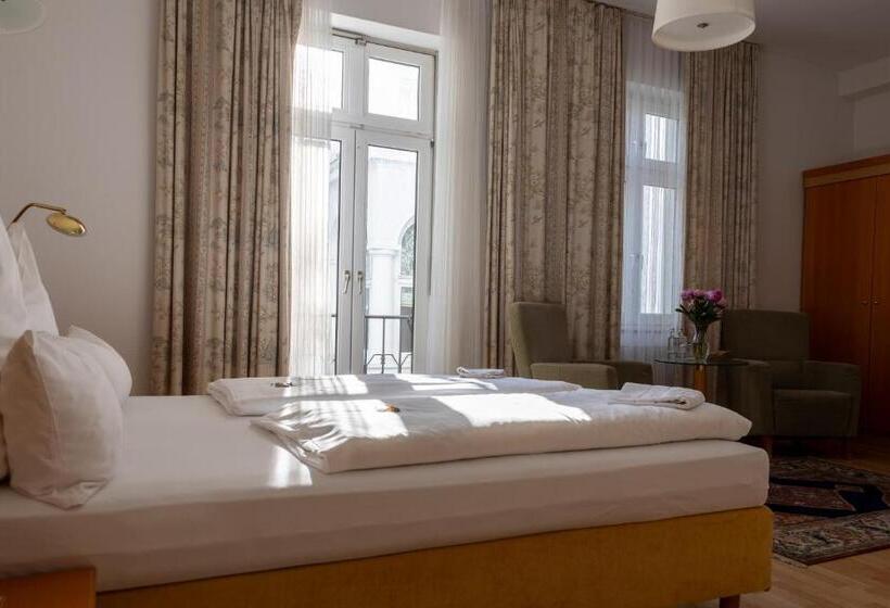 غرفة قياسية, Weisses Haus