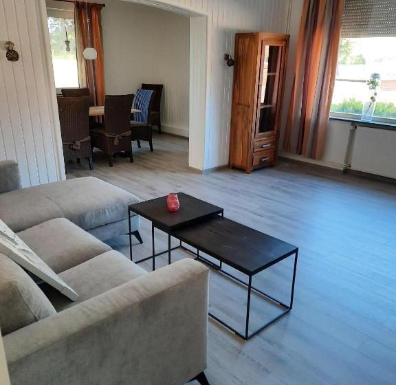 منزل 3 غرف نوم, Zur Erholung & Restaurant Amme's Landhaus