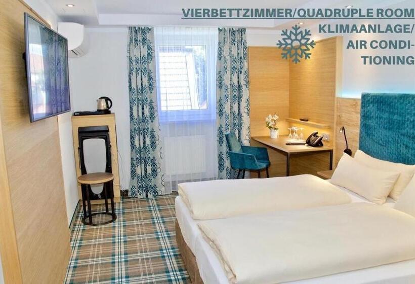 اتاق استاندارد چهار تخته, Zur Post