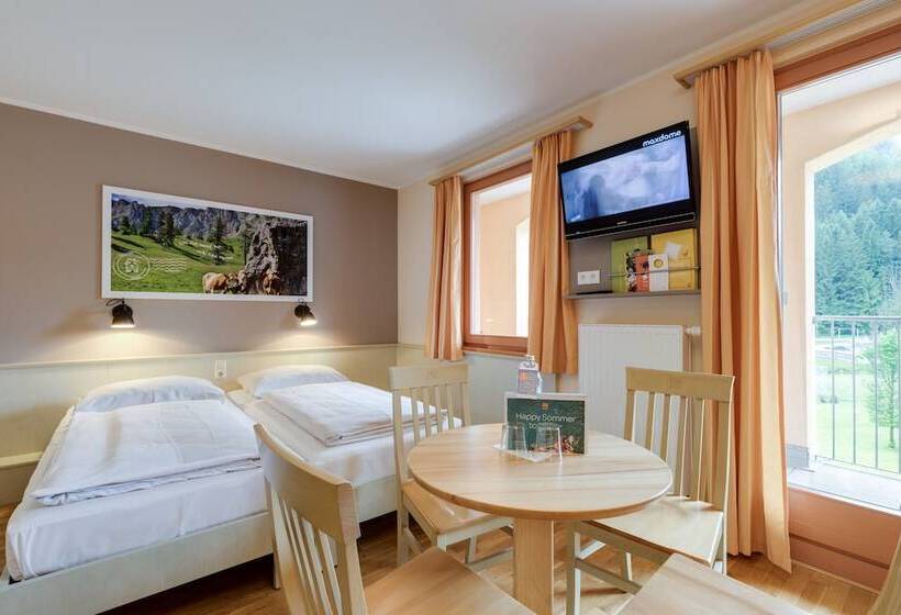 Четырехместный Номер Стандарт, Jufa Hotel Veitsch