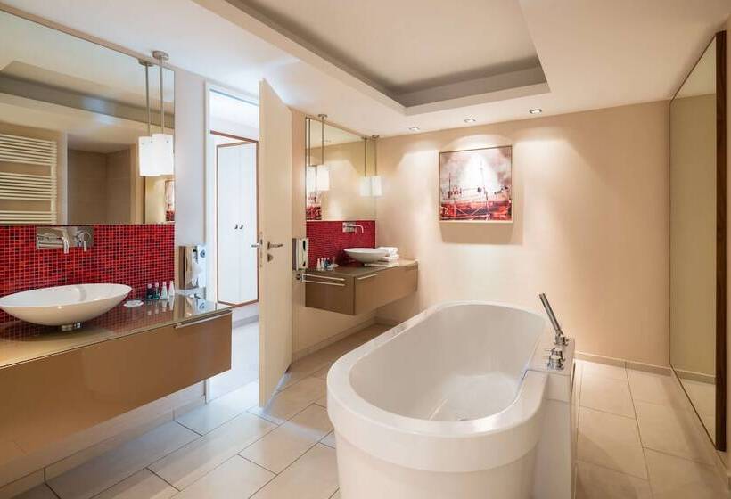 جناح إدارى مطل على البحر, Lindner Hotel Boltenhagen, Part Of Jdv By Hyatt