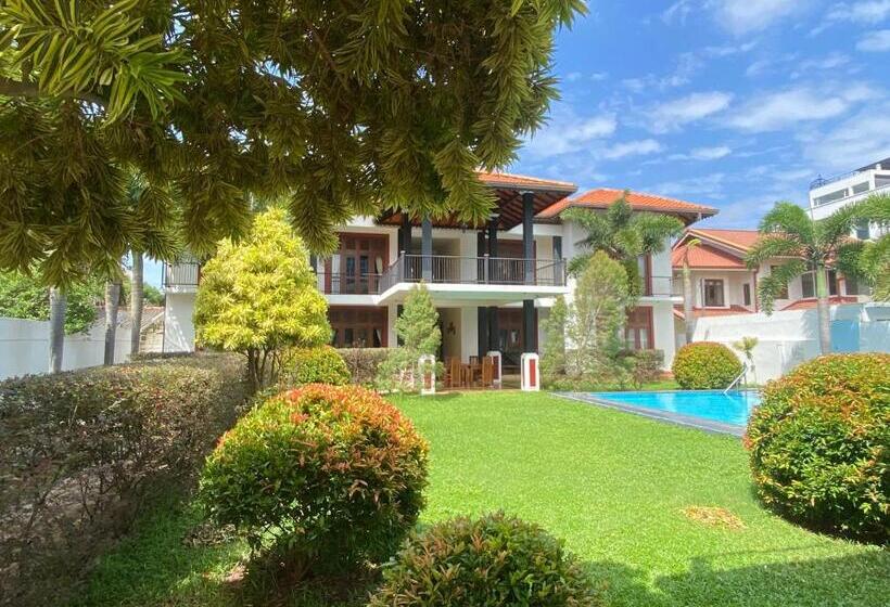 带2个卧室的公寓, Christima Residence