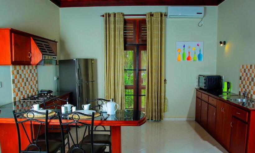 带2个卧室的公寓, Christima Residence