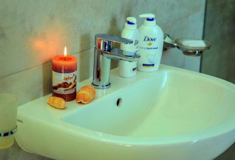 标准间, Christima Residence