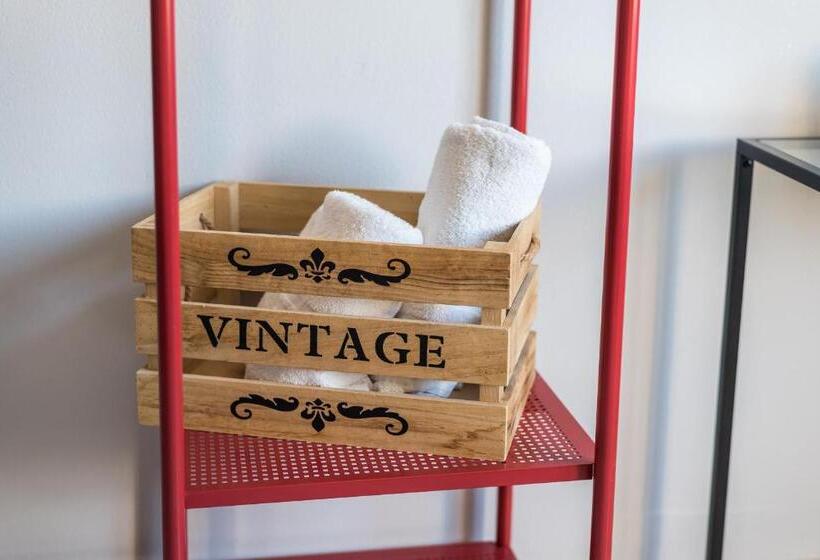 스탠다드 트리플 룸(3인실) 외부 욕실, Travelershome Ciampino Rooms