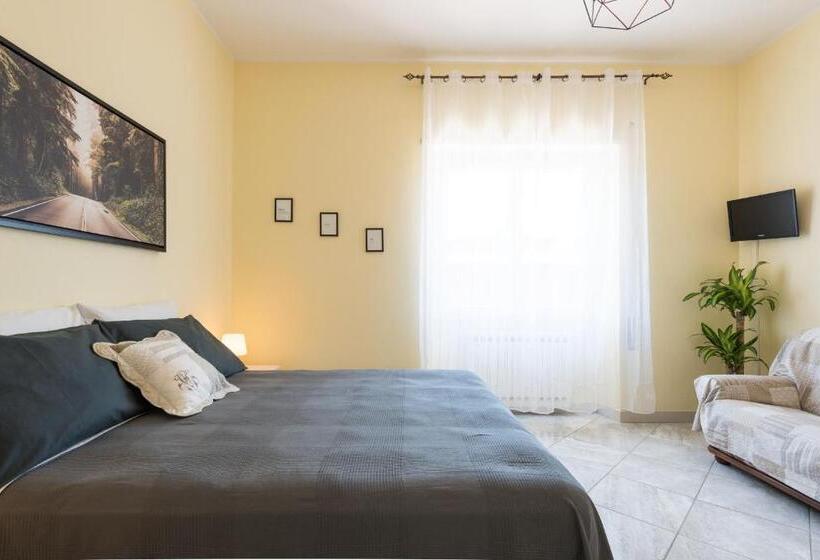 스탠다드 룸 공동 욕실, Travelershome Ciampino Rooms