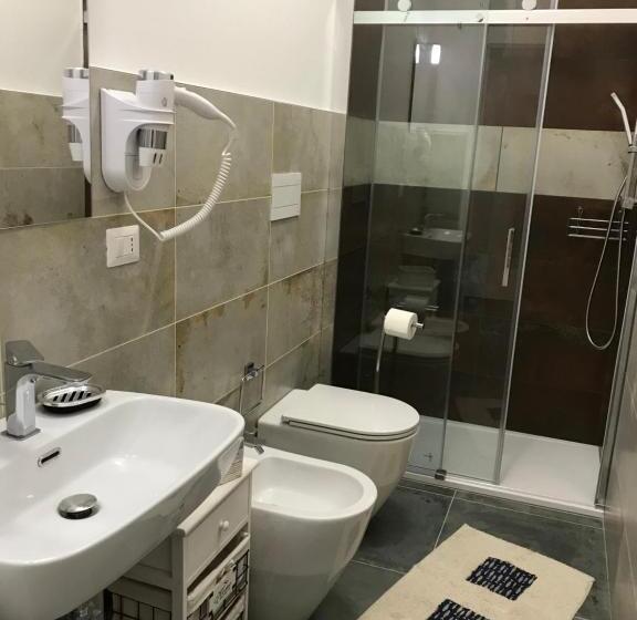اتاق لوکس چهار تخته, Alghero Vitalba