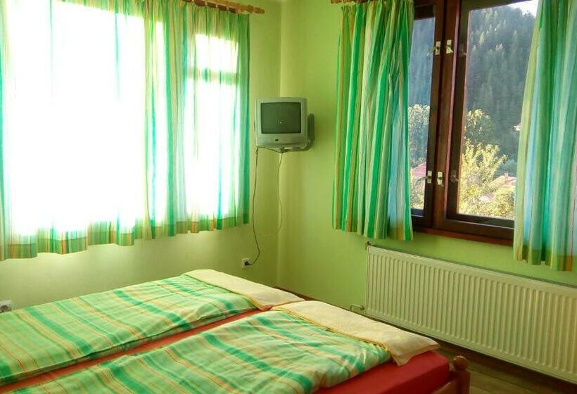 اتاق استاندارد با بالکن, Guest House Lorian