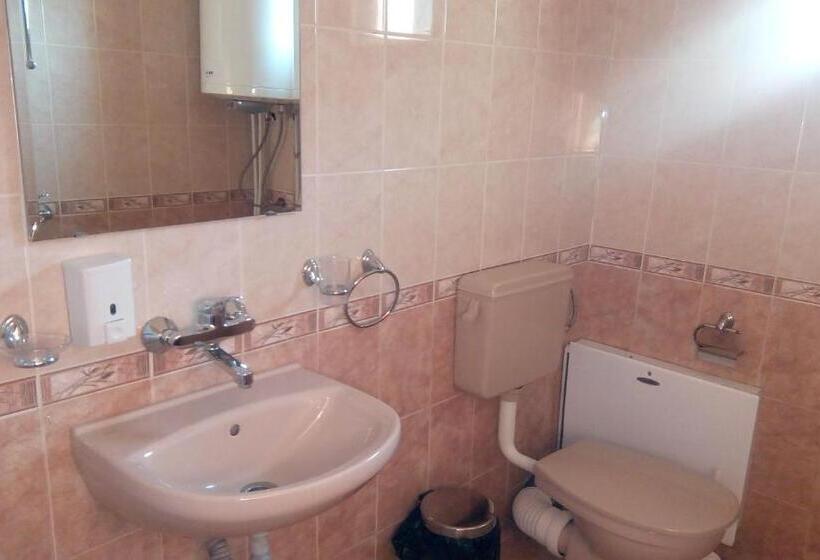 اتاق عادی, Guest House Lorian