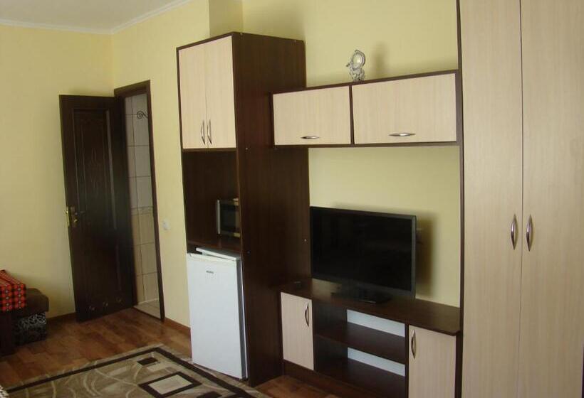 חדר דלוקס לארבעה, Sadyba Margaryta