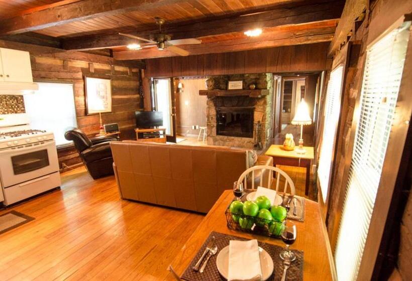 منزل غرفة نوم واحدة, Asheville Cabins Of Willow Winds