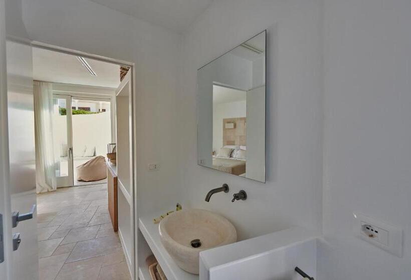 Полулюкс с Бассейном, Musae Al Mare